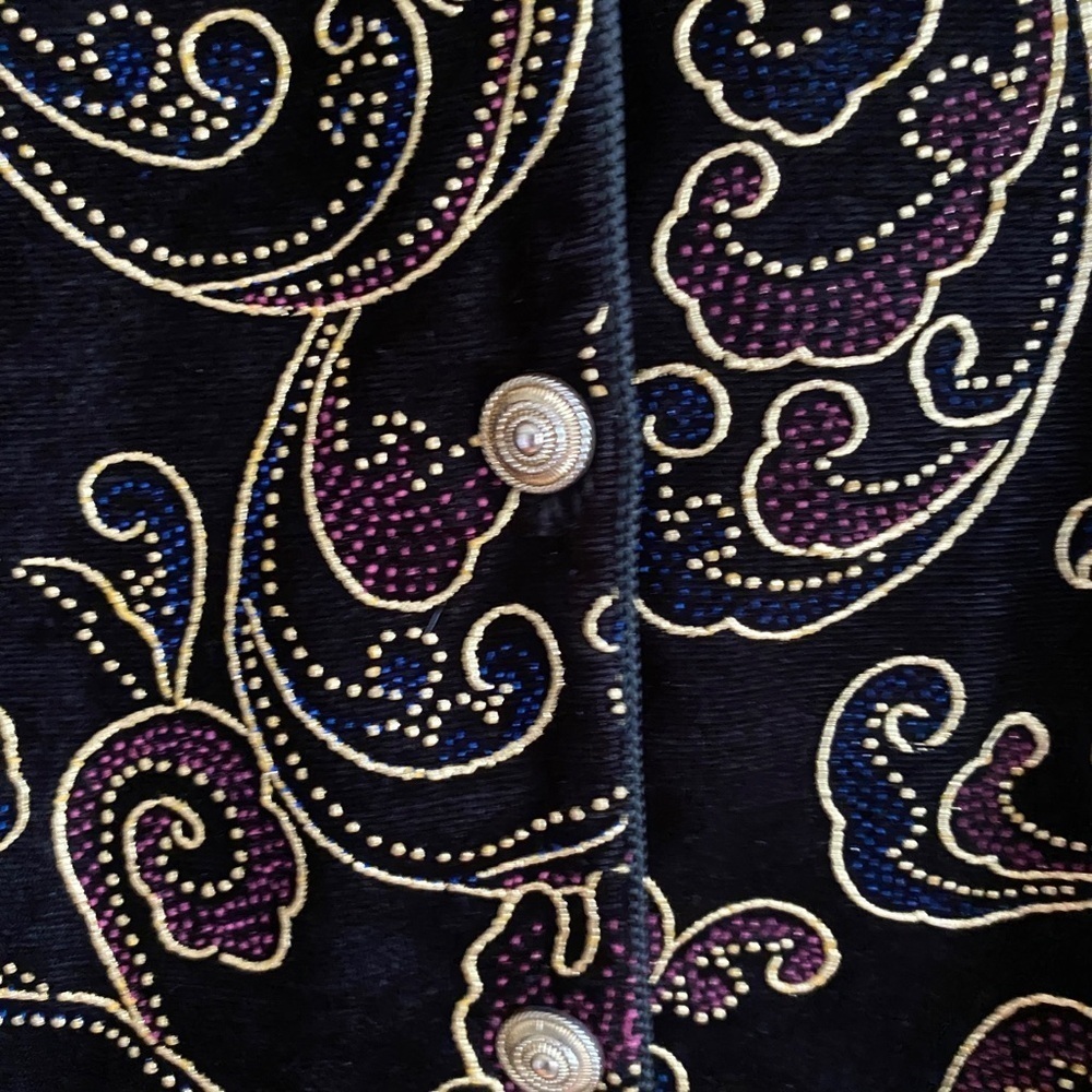 Trimmings | Vintage Velvet Bedazzled Button Blazer w/ Shoulder Pads - Picture 5 of 7